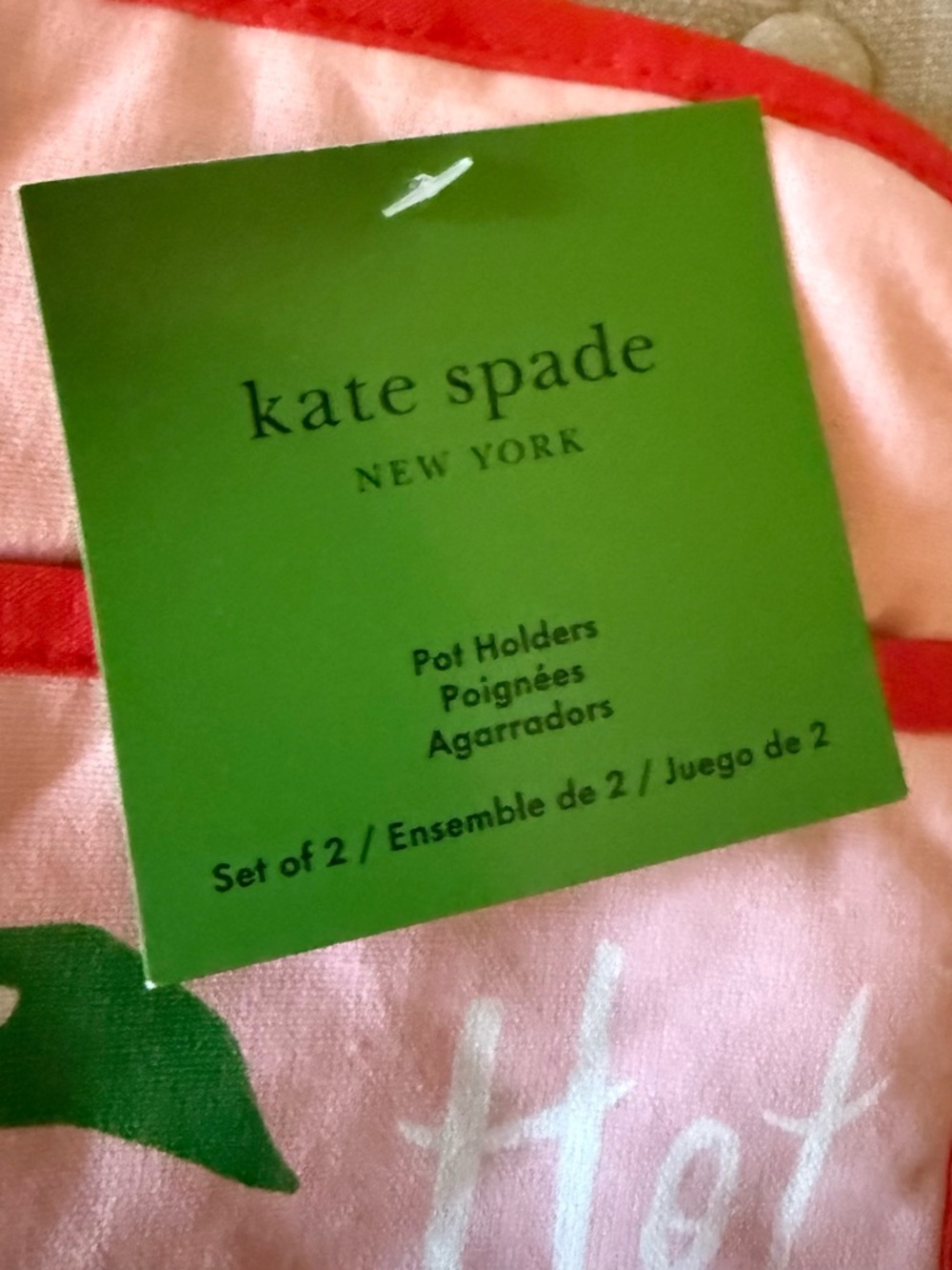 Kate Spade Hot Hot Hot Chili Pepper Kitchen Towel Set & Pot Holder Bundle - Picture 7 of 10